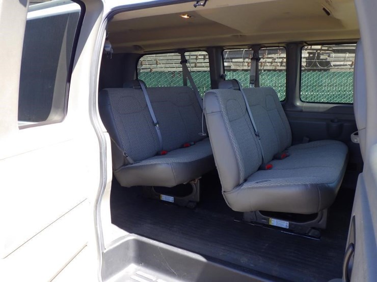 2008-chevrolet-express-1500-image-7