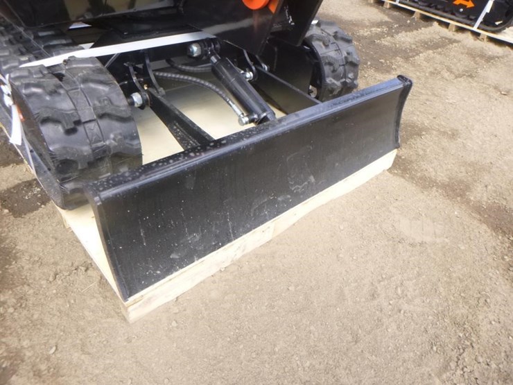2025-tpm-16-hydraulic-excavator-image-14