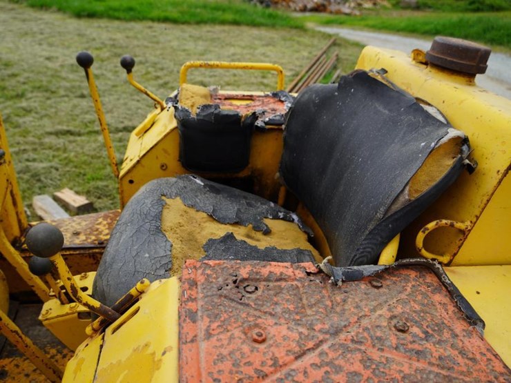 deere-350b-image-21