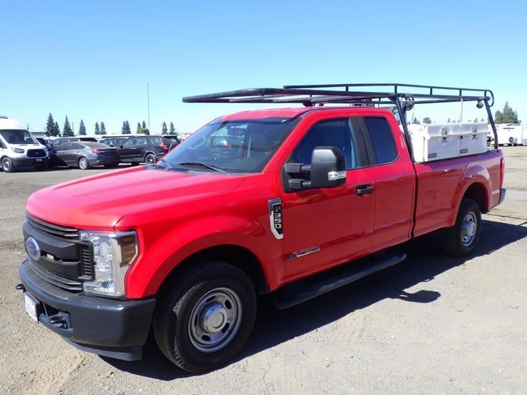 2019-ford-f350-image-1