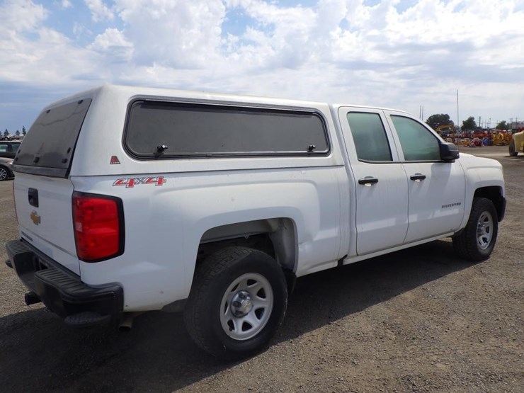 2016-chevrolet-1500-image-3