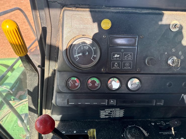 1981-john-deere-7720-image-26