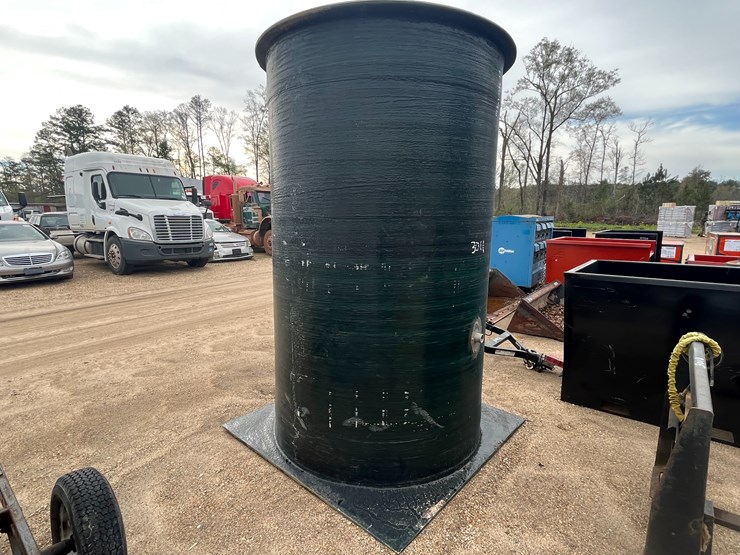 #3456-•-60-x-102-sanitary-lifting-station-image-4
