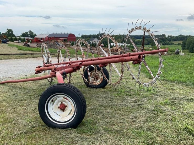 #500-•-new-idea-hay-rake-image-2