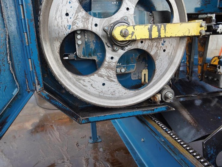 #210-•-2022-baker-3667dd-bandsaw-image-56