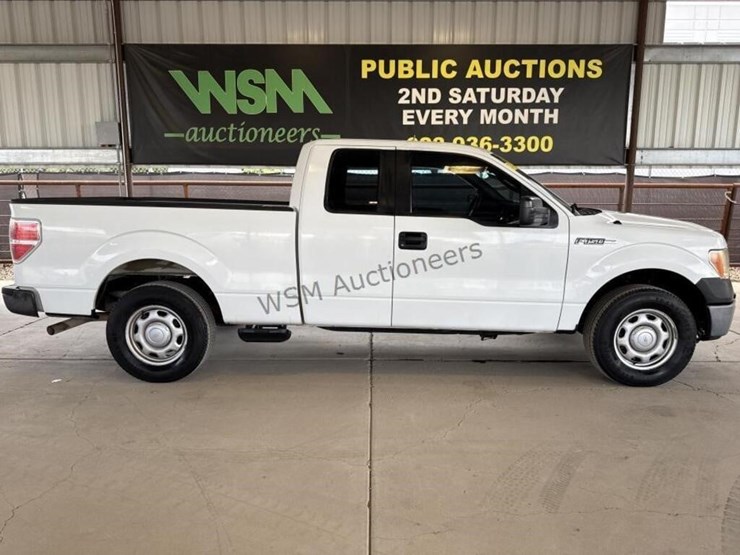 2011-ford-f150-image-1