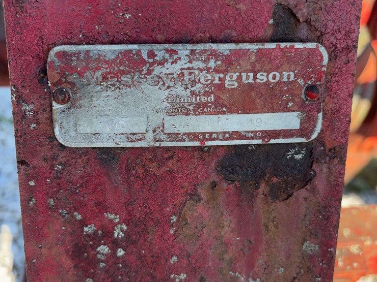 massey-ferguson-4-image-4