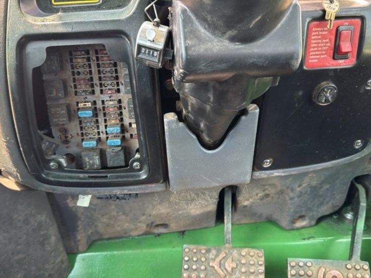 #411-•-2004-john-deere-548glll-skidder-image-26