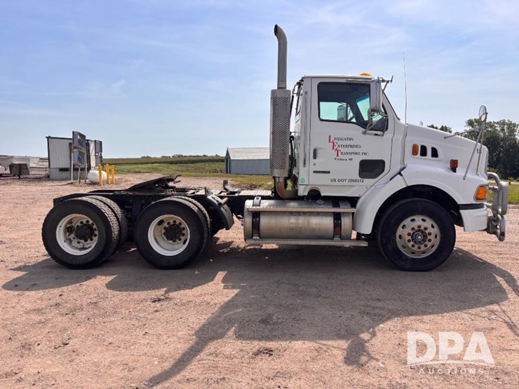 2006-sterling-day-cab-truck-(gp11332,-unit-18)-image-7