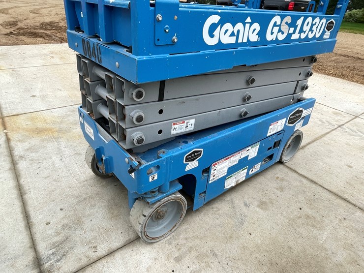 2016-genie-gs1930-image-10