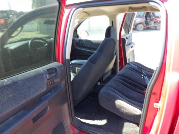 2004-dodge-dakota-image-7