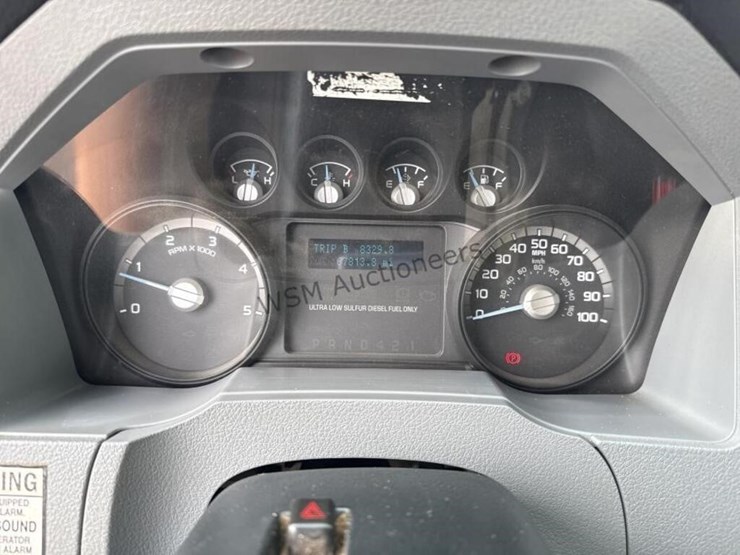 2012-ford-f750-image-25