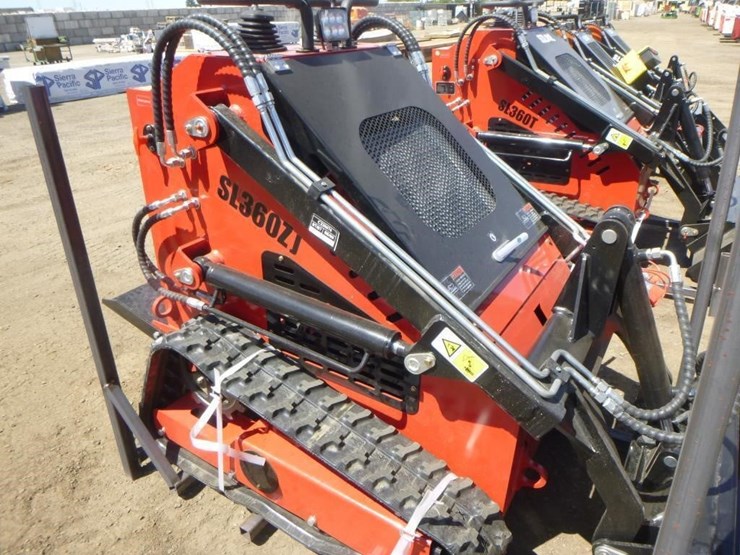 2025-sdlool-sl360zj-skid-steer-track-loader-image-12