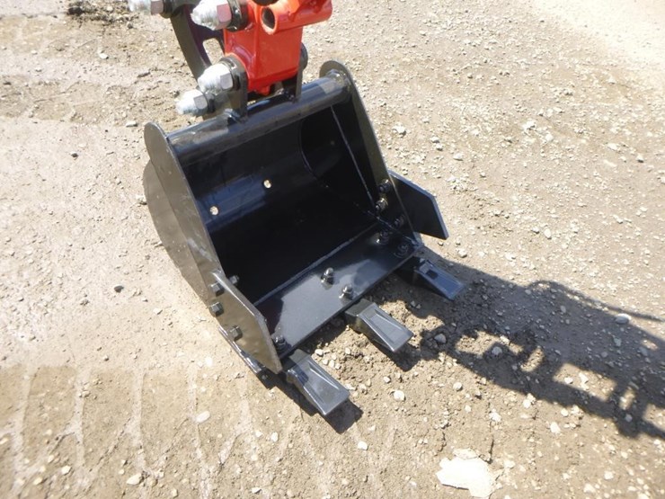 2025-vicsec-vc13-hydraulic-excavator-image-9