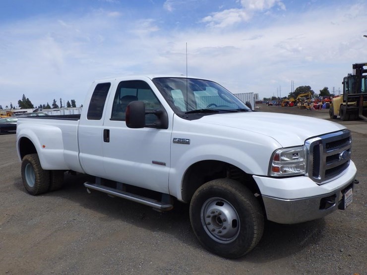 2007-ford-f350-image-2