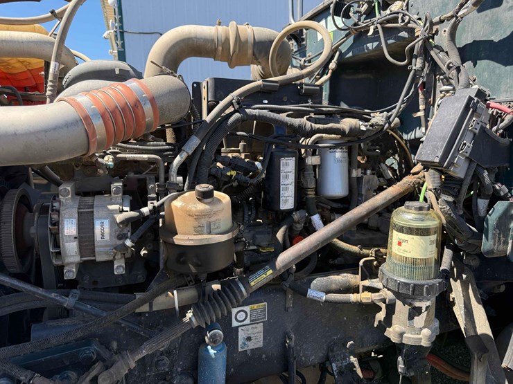 peterbilt-367-image-10