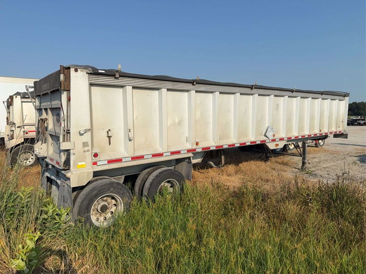 2002-mac-39ft-frameless-dump-trailer,-roll-tarp,-air-ride,-air-tailgate,-man-door,-coal-chute,-aluminum-rims,-11r22.5,-vin#5madn39242c005592-image-6