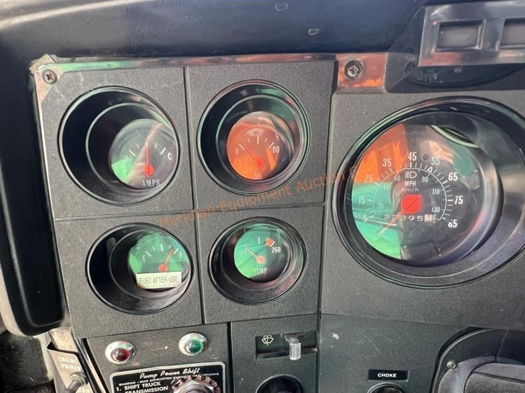 1981-gmc-7000-image-21
