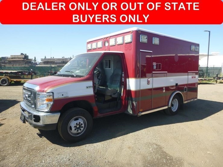 2012-ford-e350-image-1