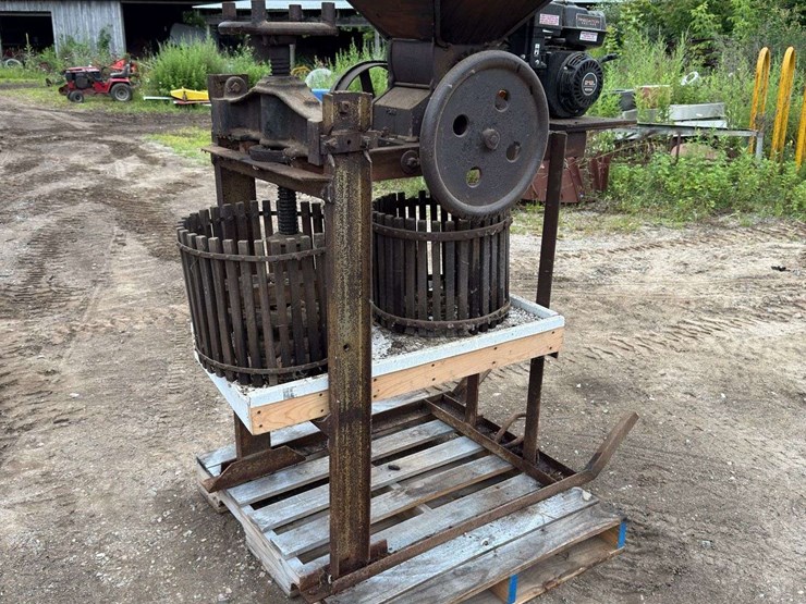 cider-press-image-1