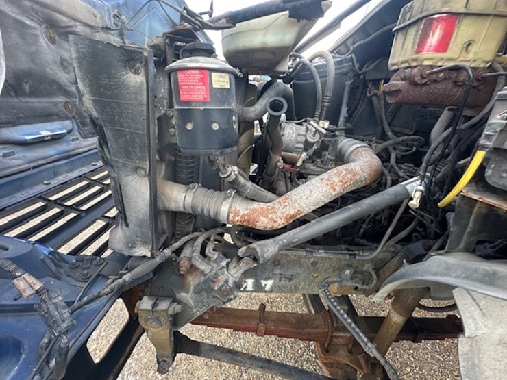 2000-ford-f650-image-58
