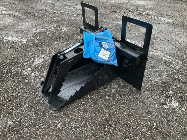 #607-•-skid-steer-spade-grapple-image-3