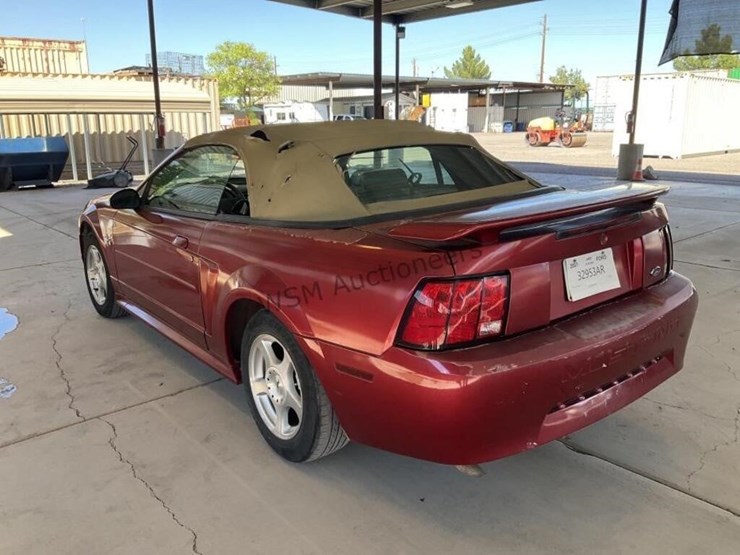 2003-ford-mustang-convertible-image-5