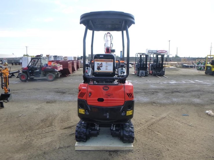 2025-tpm-16-hydraulic-excavator-image-6