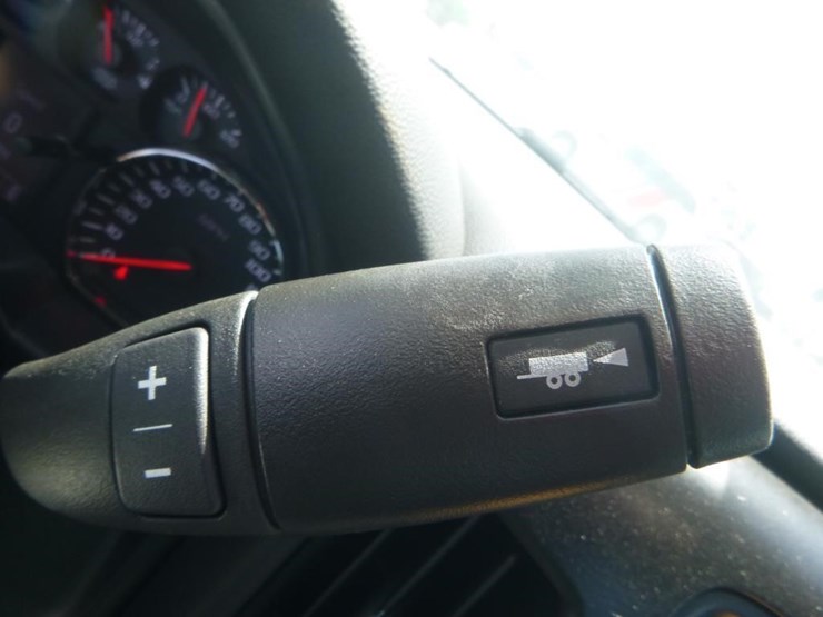 2024-chevrolet-silverado-4500hd-image-14