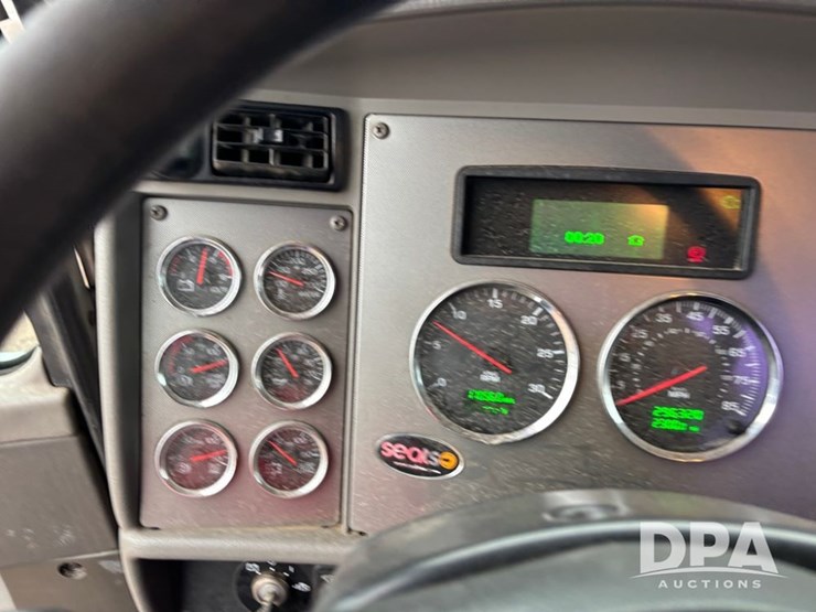 2012-kenworth-bottle-truck-(dr12101-unit-250)-image-73