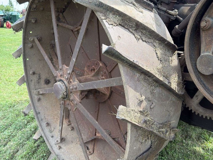 rumely-20-40-model-g-image-21