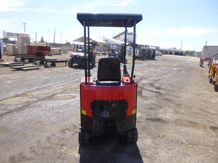 2025-vicsec-vc15-hydraulic-excavator-image-8