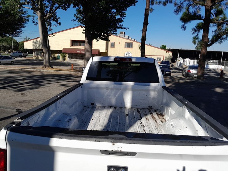 2012-ram-2500-hd-image-5