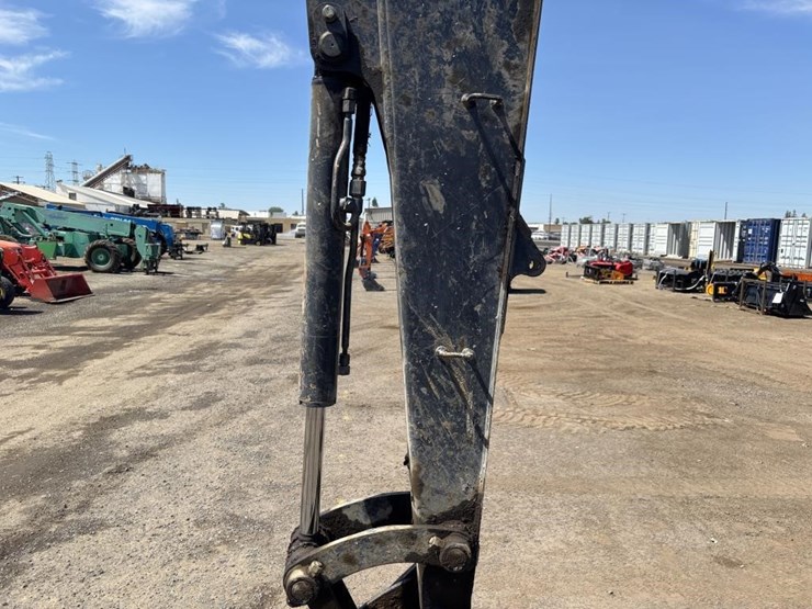 2016-deere-50g-image-17
