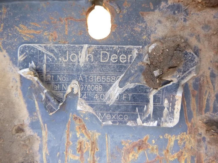 john-deere-24-image-7