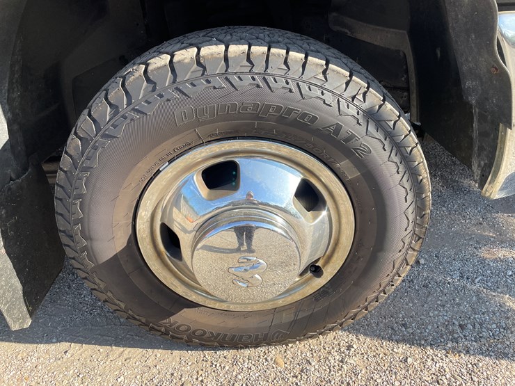 2018-dodge-ram-3500-image-16