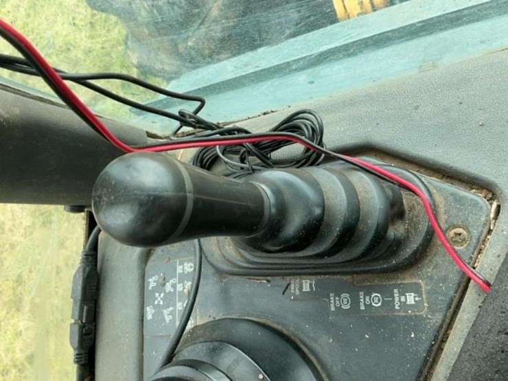 2003-deere-648g-image-120