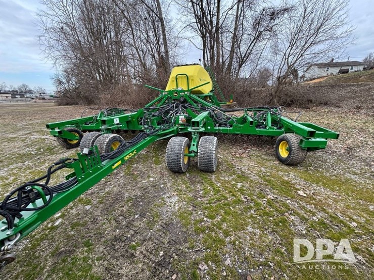 2022-john-deere-n530c-image-18