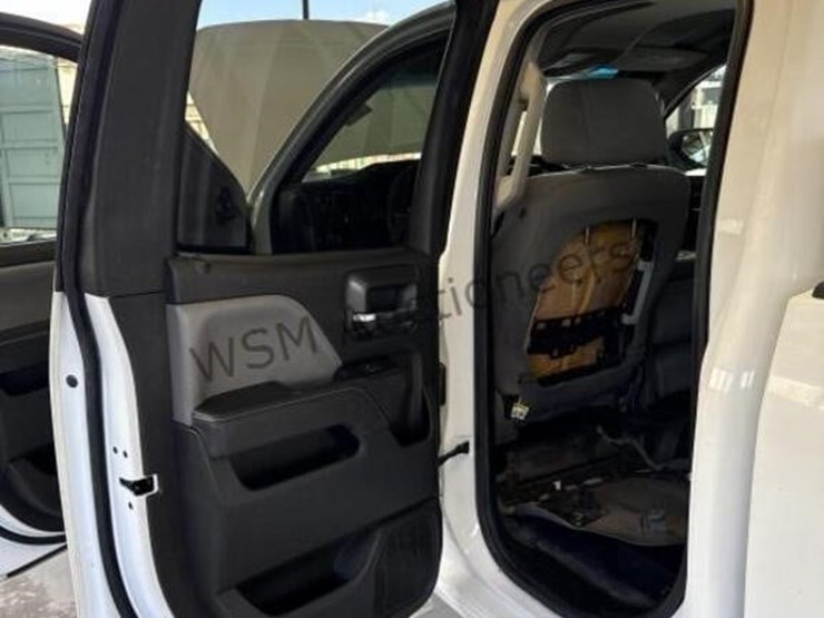 2015-chevrolet-silverado-1500-image-26