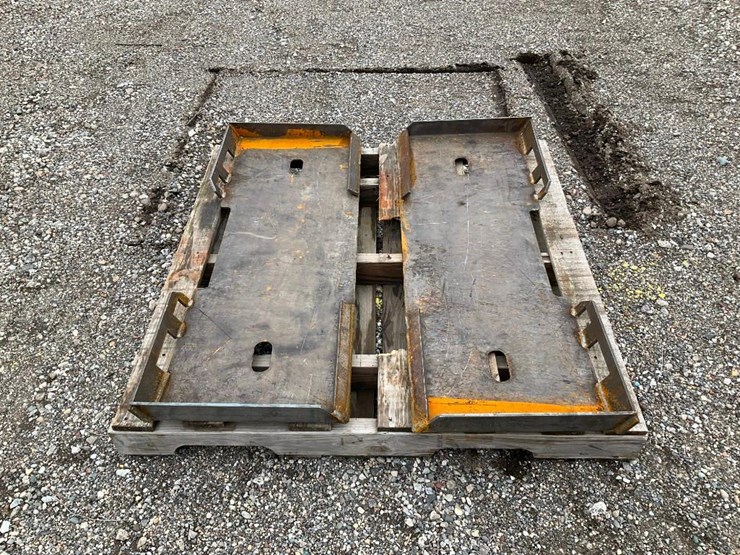 #612-•-lot-of-2-skid-steer-frames-image-1