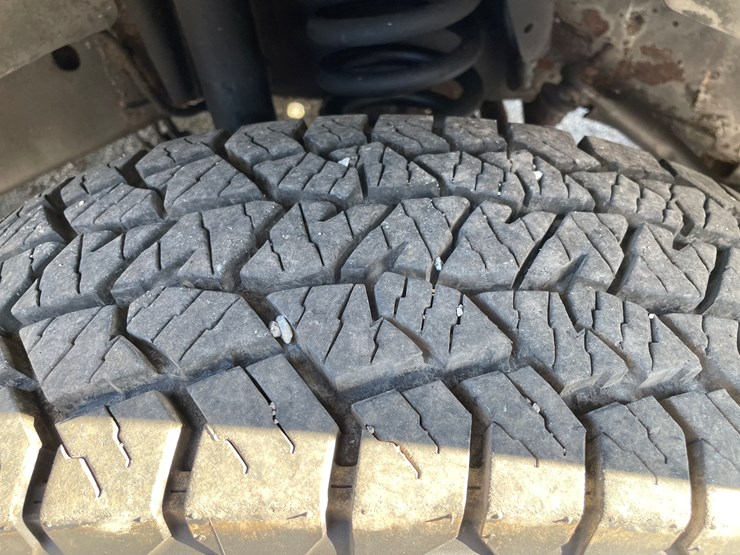 2018-dodge-ram-3500-image-17