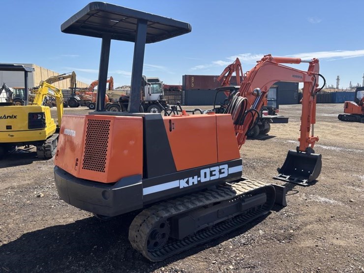 kubota-kh033-image-3