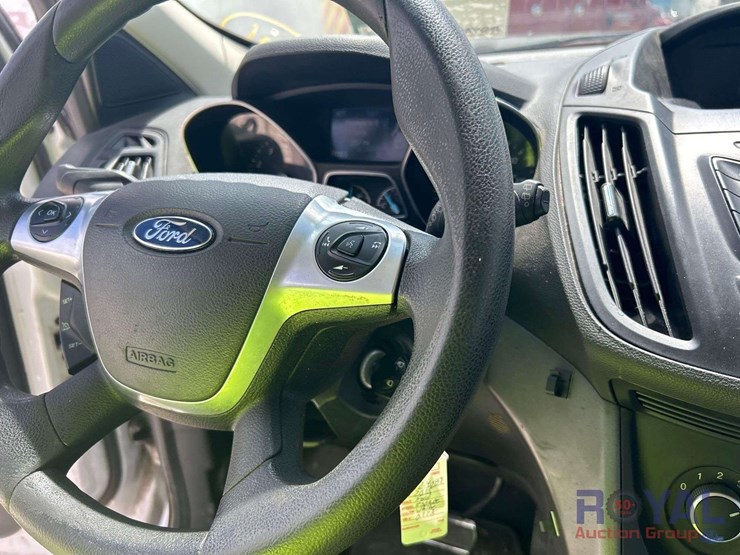 2015-ford-escape-image-15