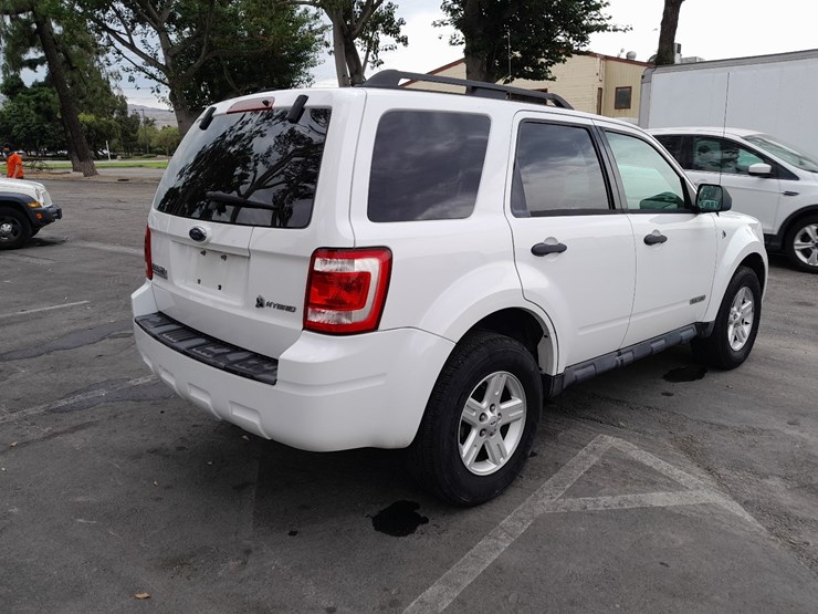 2008-ford-escape-image-3
