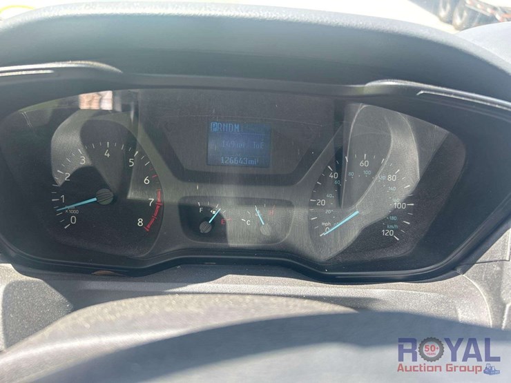 2015-ford-transit-image-12
