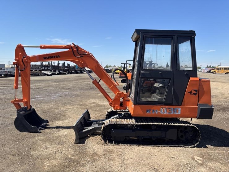 kubota-kh030-image-5