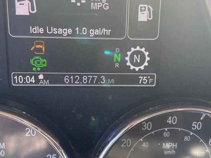 2018-peterbilt-truck-(dr12147)-image-14