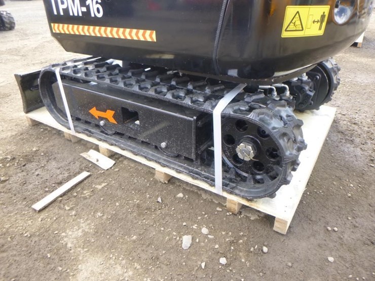 2025-tpm-16-hydraulic-excavator-image-25