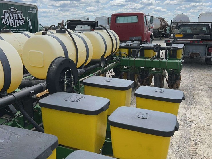 john-deere-7200-image-13