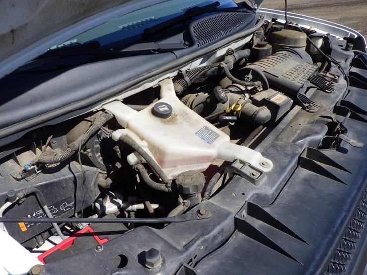 2014-chevrolet-express-2500-image-9
